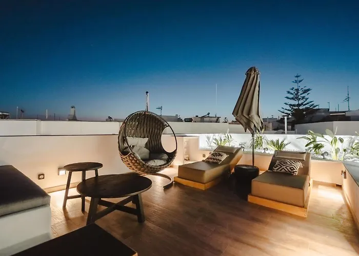 Legato With Private Pool דירה *