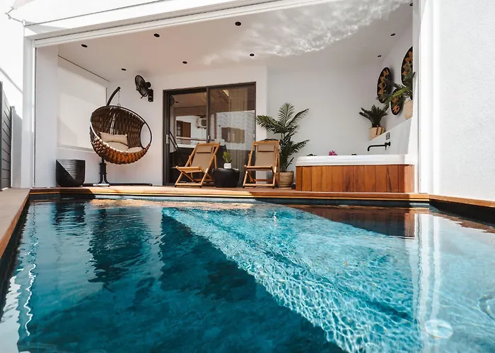 Legato With Private Pool