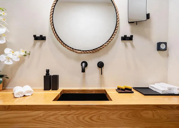 Legato With Private Pool דירה *