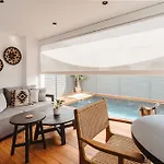Legato With Private Pool Apartment *