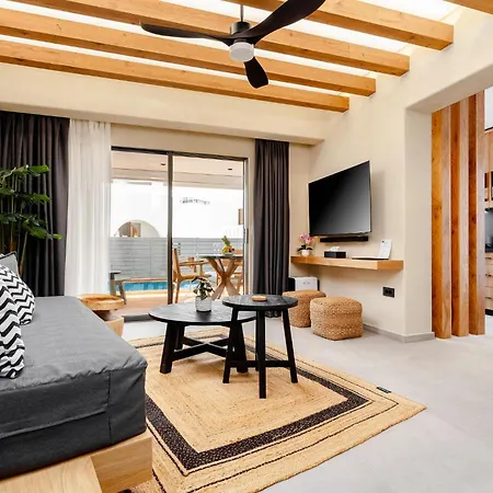 Legato With Private Pool * Naxos City