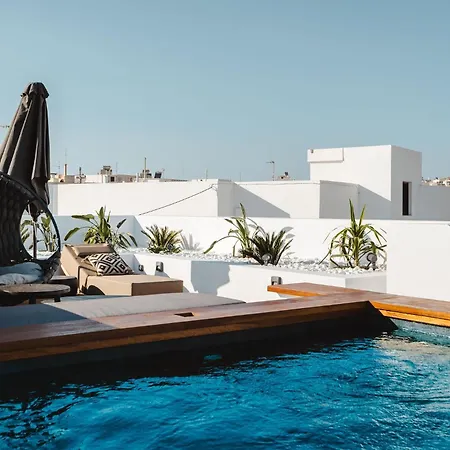 Legato With Private Pool *