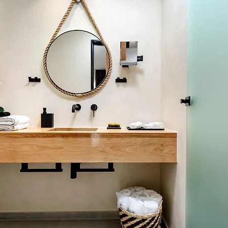 Legato With Private Pool