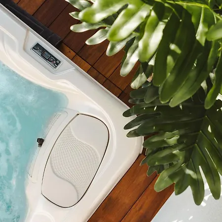 Legato With Private Pool Апартаменты