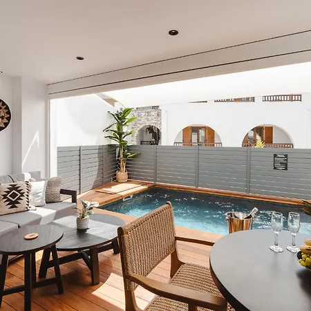 Апартаменты Legato With Private Pool