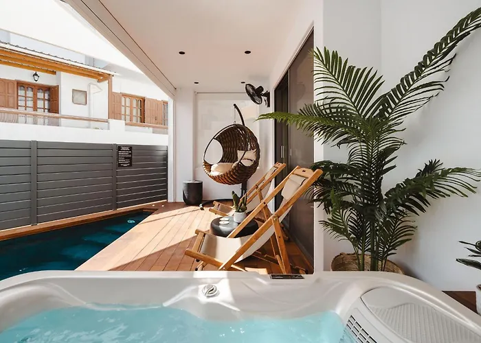 Legato With Private Pool アパート *