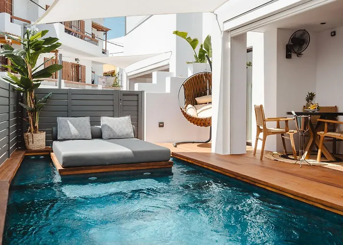 Legato With Private Pool *